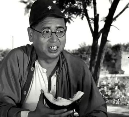 张佳玮 吃瓜的仪式感,揭秘吃瓜的仪式感，品味生活的小确幸