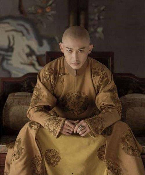 本侍妾只管吃瓜,侍妾的瓜田奇遇记