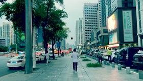 粤海街道的吃瓜,瓜果飘香，品味人间烟火