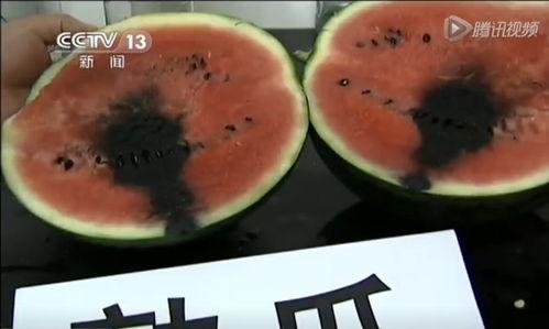 咸阳老张吃瓜视频,揭秘街头趣闻，带你领略咸阳风情